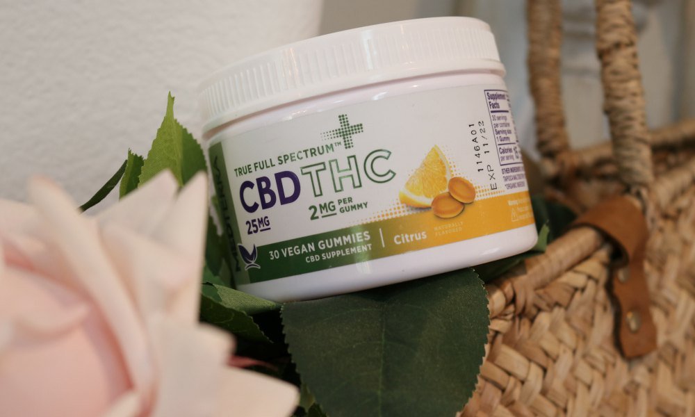 Full-spectrum vs. Broad-spectrum CBD products